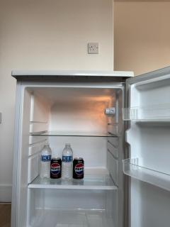 Captain studio flat bed and free pizza - Eltham - 8