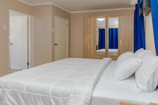 SPECIAL OFFER !! 7 min to Beach - Newly-Renovated Modern Luxury Home - Paradera - 5