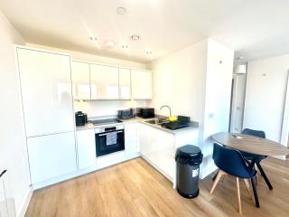 Up to 40 percent Off Old Trafford Modern Apartment - 2