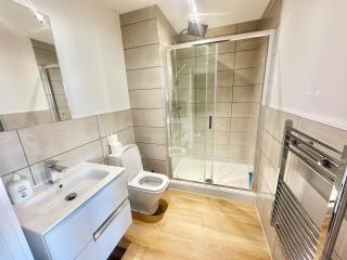 Up to 40 percent Off Old Trafford Modern Apartment - 8