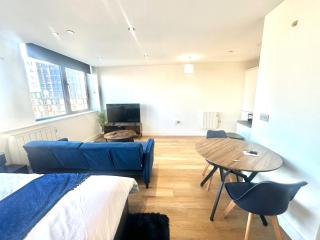 Up to 40 percent Off Old Trafford Modern Apartment - Manchester - 6