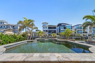 260 Coastal Luxe Retreat 5BD/4.5BA, Pool & Spa, Water Views - Fort Myers Beach - 8