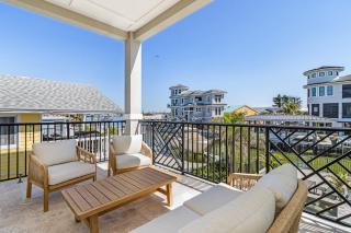 260 Coastal Luxe Retreat 5BD/4.5BA, Pool & Spa, Water Views - Fort Myers Beach - 7