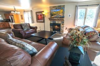 Fawn Valley Inn- 275 condo - 8