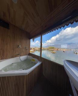 HB Freedom group of Houseboats - Srinagar - 5