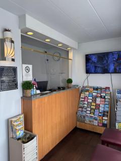 Belmont Inn & Suites Virginia Beach - 9