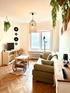 Debrecen Central 2 bedroom Apartment - 9