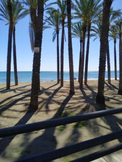 Joy Beach B&B - Torremolinos - 2