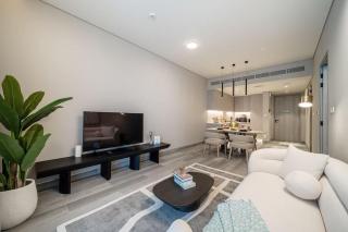 Airstay - Premium 1BR - Next to Circle Mall JVC - Monthly Offer Available - 2