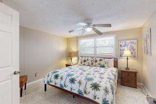 Gertie's Beach House - Holmes Beach - 3