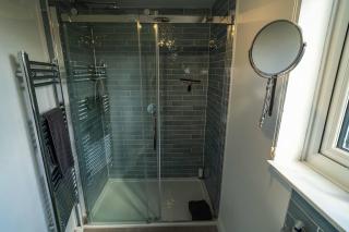 Stylish Home with 4 bedrooms, Logburner, Garden, nr Beach, Deal Castle - 4