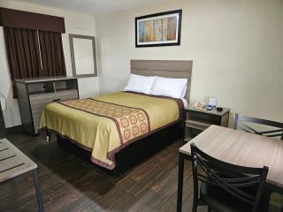 Deluxe Inn - Sarasota - Sarasota - 2