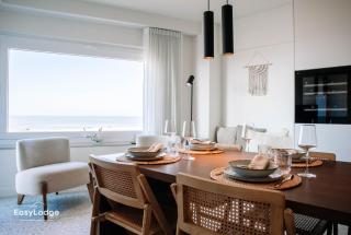 Stijlvol appartement met terras en panoramisch zeezicht - Oostende - 2