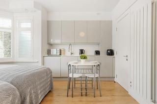 Cosy Studio Flat with Free Parking - Londra - 6