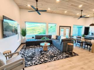 The Salmon River Vista - - 6