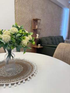 Flora Apartment by Sienna - Skopje - 0