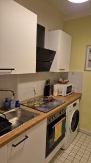 Tipp - Zentral ruhig mit großem Balkon - 1