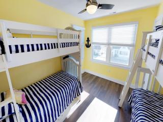 Single Family, Beach Badges, Private Yard, Hot Tub, Jacuzzi-Jet Tub, Wifi, Bay Side Single Family Home In Ship Bottom, - 9