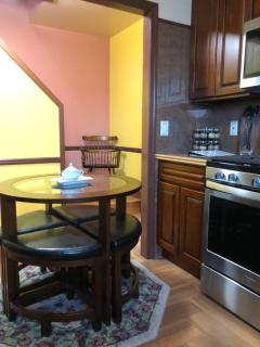 Private Unit with own Entrance To Share - 9