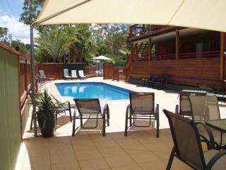 Boat Harbour Apartments Studio - Urangan - 5
