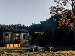 Secluded Off-Grid Cabin Mountain Views - Malaya - - 0