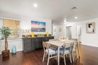 Spacious Retreat w Large Kitchen & Outdoor Patio - Pasadena - 2
