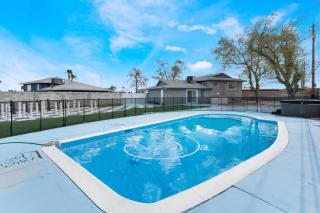 Exclusive Designer Home with Strip Views and Pool - Las Vegas - 0