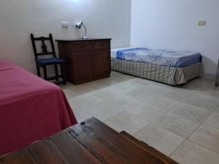 Habitacion Grande en Av Corrientes - 4