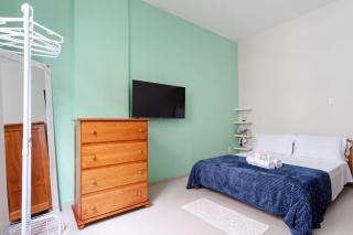 Apartamento Studio na quadra da praia no Leme - Rio de Janeiro - 5