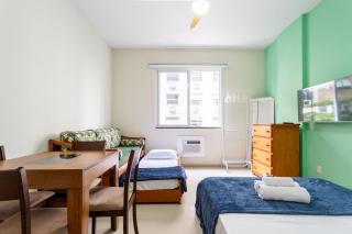 Apartamento Studio na quadra da praia no Leme - Rio de Janeiro - 3