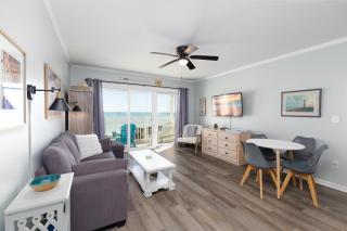 Oceanfront Bliss at Wave Raider -Perfect Getaway - North Topsail Beach - 5