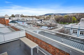 Gibson Mill Penthouse with private balcony - 302 - 9