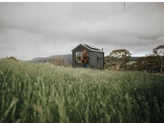 Remote Off-Grid Cabin Hidden in Nature - Hot Tub - Tibor - Oberon - 9