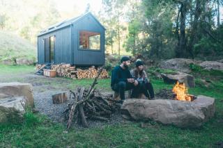 Secluded Off-Grid Cabin Tucked into the Bush - Anant - - 8