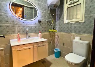 Luxurious 5BR Villa - Prime 6th October Stay - Sheikh Zayed - 3