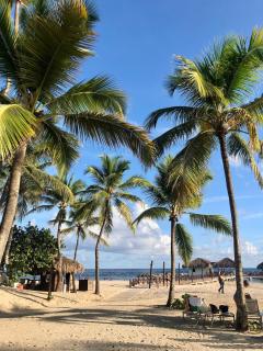 2BR Beach Front Club Hemingway - Juan Dolio - 2