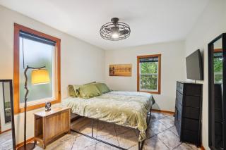 Your Lazy Bear Destination - You're Right In The Thick Of It! Book It Now, Reach Out With Questions! - Guerneville - 7