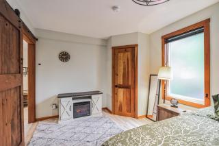 Your Lazy Bear Destination - You're Right In The Thick Of It! Book It Now, Reach Out With Questions! - Guerneville - 9