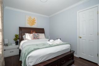 Downtown Gem with Fenced Yard, BBQ Grill and Firepit - Charlotte - 7