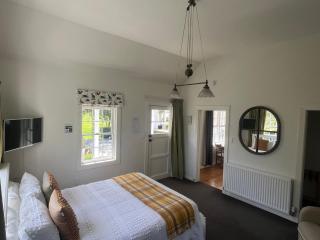 Newfields Country Retreat - 2