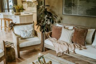 The Temple - Country Farm Retreat - 8