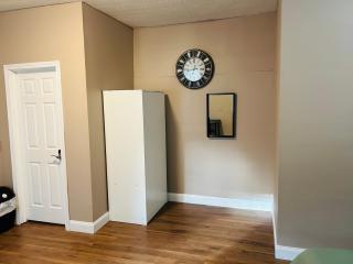 Studio near Whole Foods, Brown University - no stove 1M - Providence - 5