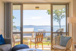 The Poplars 16, 36 Magnus St - stunning views and complex pool - Nelson Bay - 8