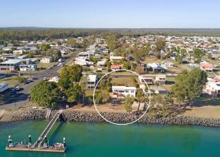 Bazza's Beach House - Burrum Heads - 0
