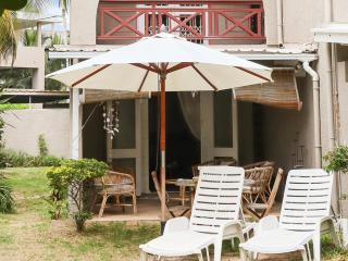 Beach Retreat by C - Bain Boeuf - 7
