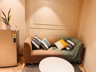 Upshelters Serviced Apartments - Gurgaon - 2