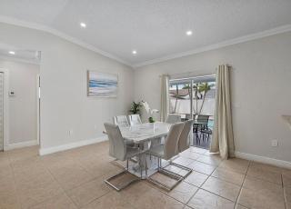 Miami Oasis With Private Pool - Richmond West - 2