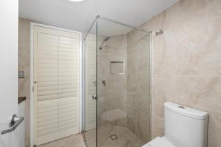 Superior One-Bedroom Penthouse with Ocean Views & Exclusive Rooftop - Mooloolaba - 7