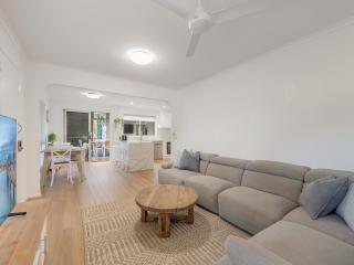 Maroochy 4 Bedroom Family Beachhouse - Maroochydore - 7