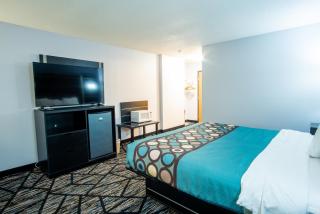 Coratel Inn & Suites by Jasper New Richmond - New Richmond - 3